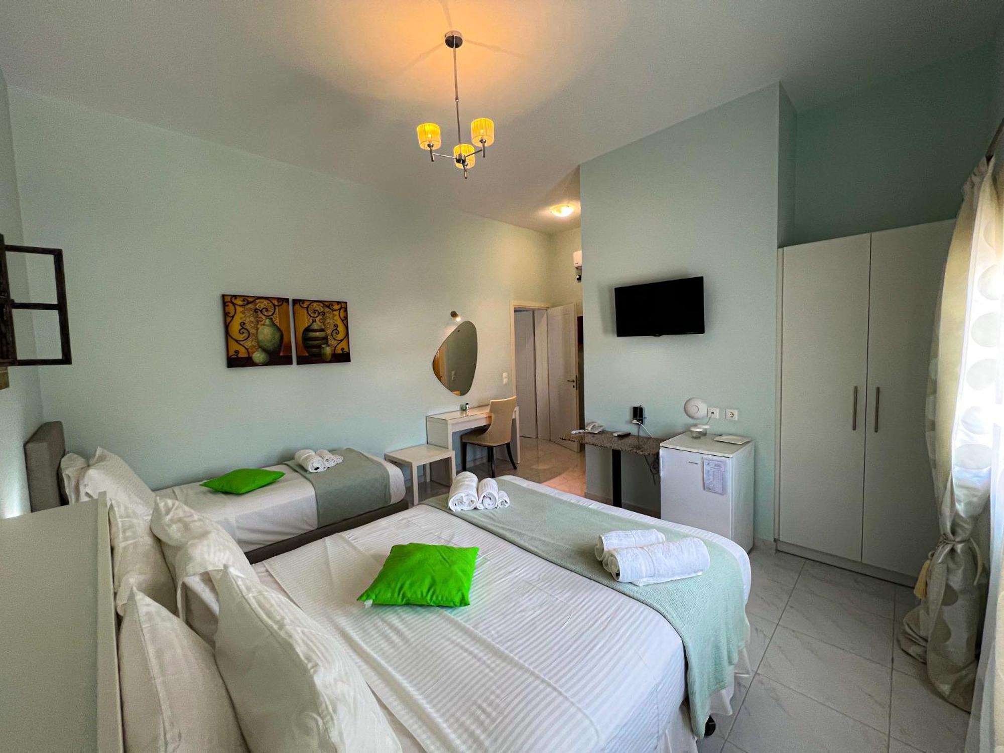 Myrto Hotel Koufonisia Exterior photo