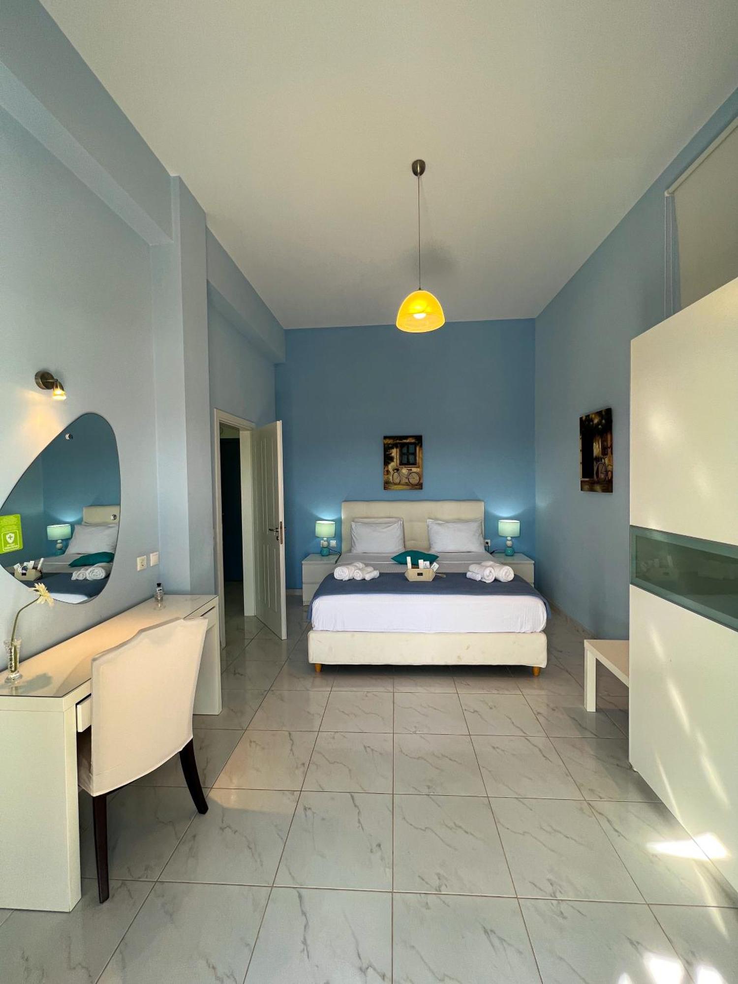 Myrto Hotel Koufonisia Exterior photo